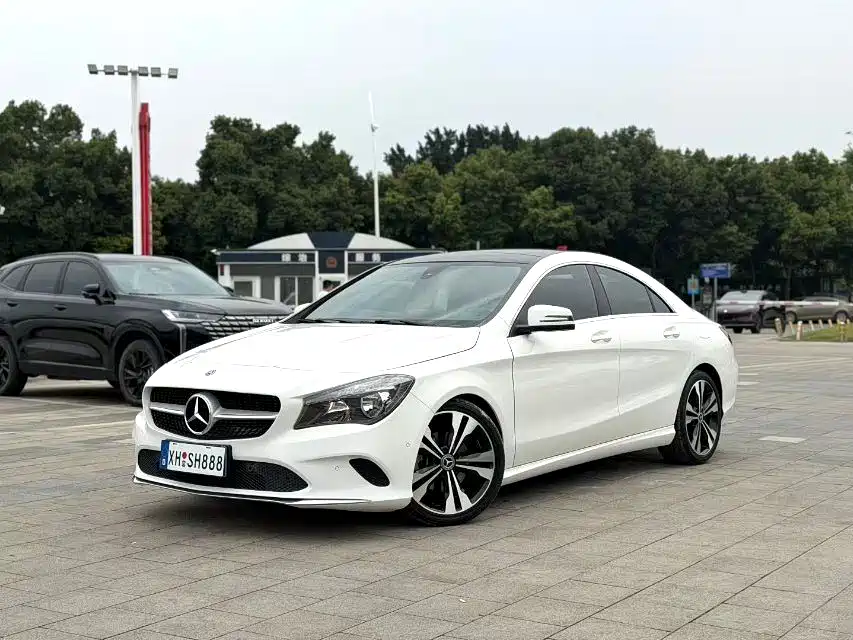 Mercedes-Benz CLA (Import) 2019 CLA 200 Sport