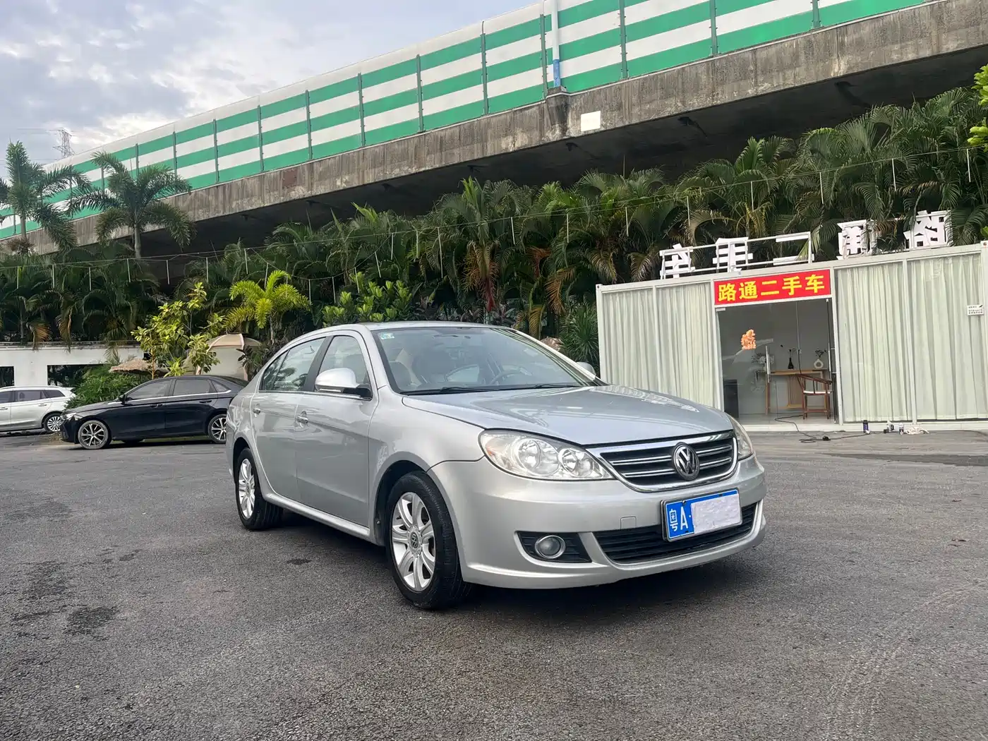 Volkswagen Lavida 2011 1.4TSI DSG Pinya Edition фото 4