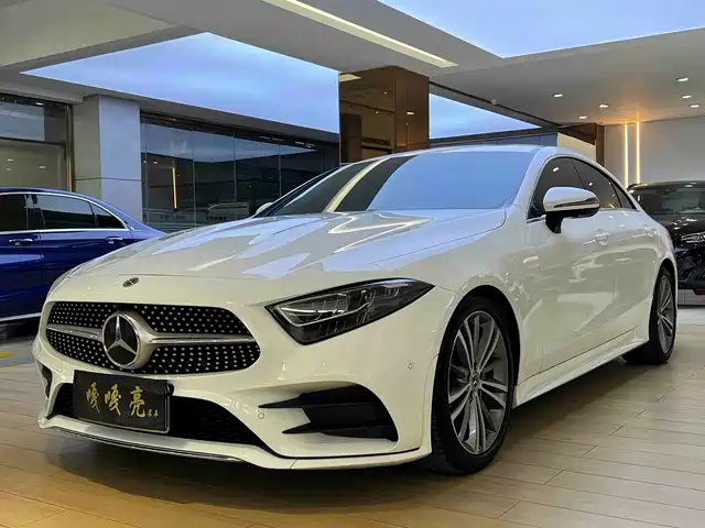 MERCEDES-BENZ CLS