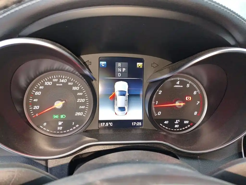 Mercedes-Benz C-Class 2018 C 200 L Sport Edition фото 4
