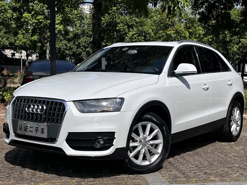 Audi Q3 2015 35 TFSI Progressive