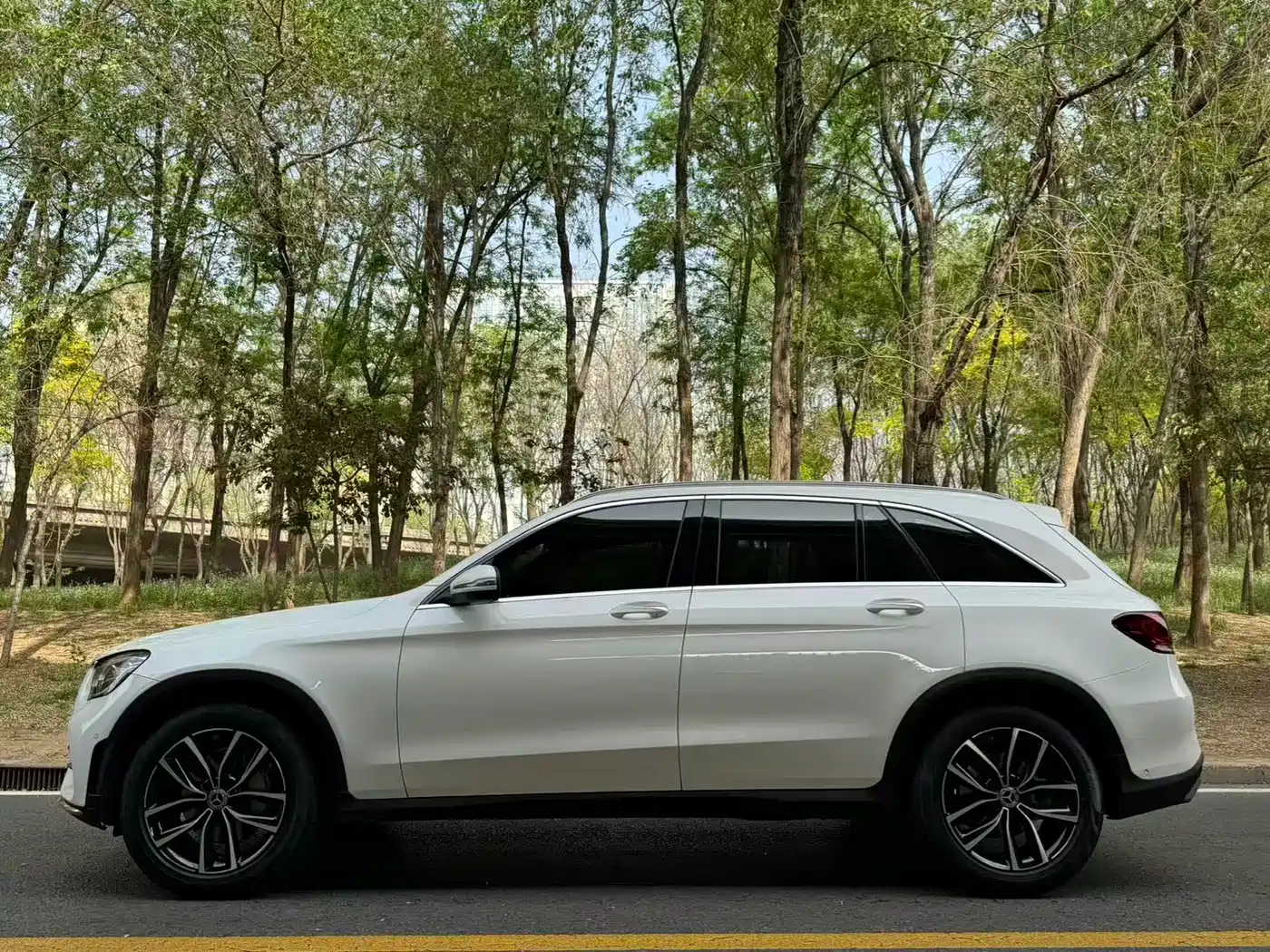 Mercedes-Benz GLC 2021 GLC 260 L 4MATIC Luxury фото 16