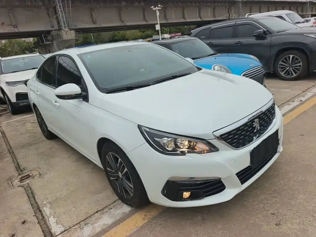 صورة 4 - Peugeot 308