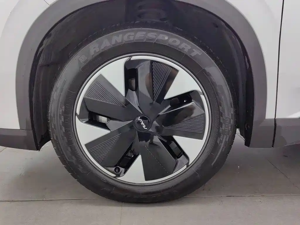 DONGFENG FENGSHEN L7