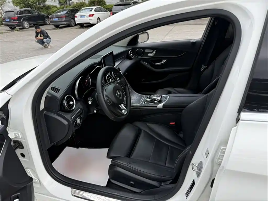 Mercedes-Benz C-Class 2018 C 200 L Sport Edition фото 12