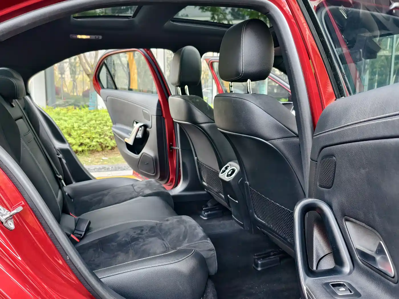 Mercedes-Benz A-Class 2019 A 180 L Sport Sedan фото 38