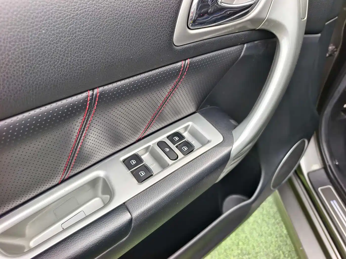 Haval H6 2013 2013 Upgrade 2.4L Automatic 2WD Elite