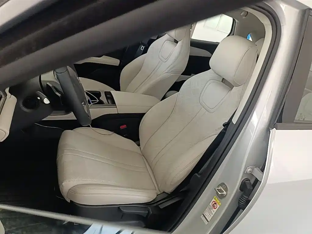 BYD Yuan UP 2025 Smart Drive Edition 401KM Vitality Version фото 15