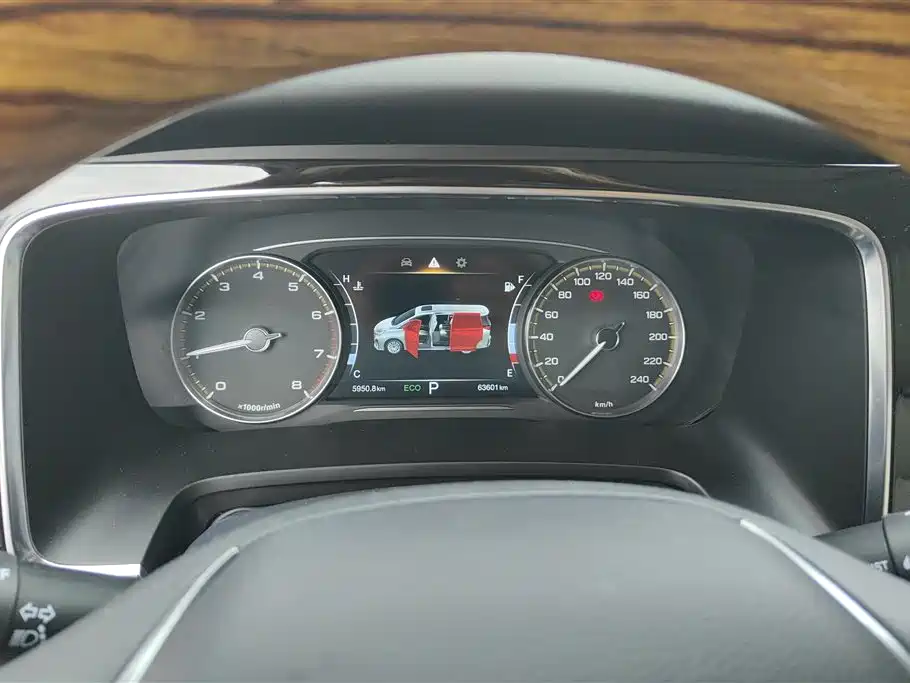 GAC Trumpchi Trumpchi M8 2023 Leading Series 390T Premium Edition фото 14