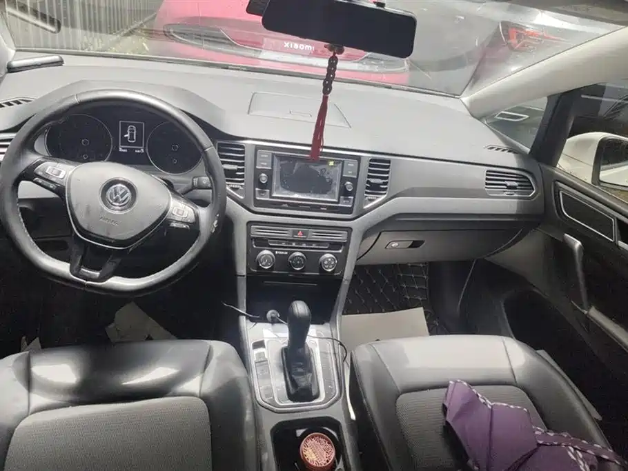 Volkswagen Golf Sportsvan 2018 230TSI Automatic Progressive фото 12