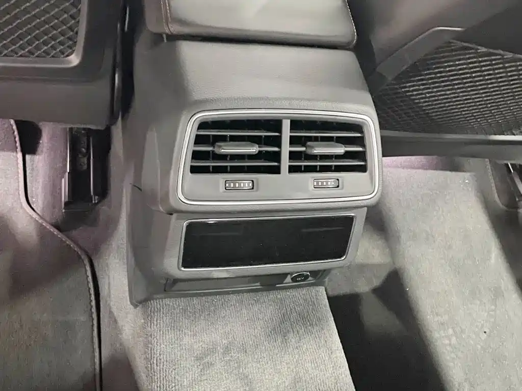 Audi A6L 2024 45 TFSI Premium Dynamic фото 9