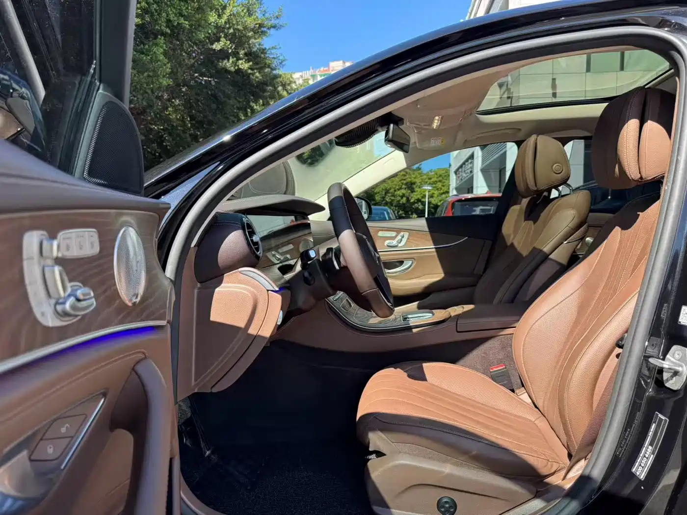 Mercedes-Benz E-Class 2021 E 300 L Premium фото 5