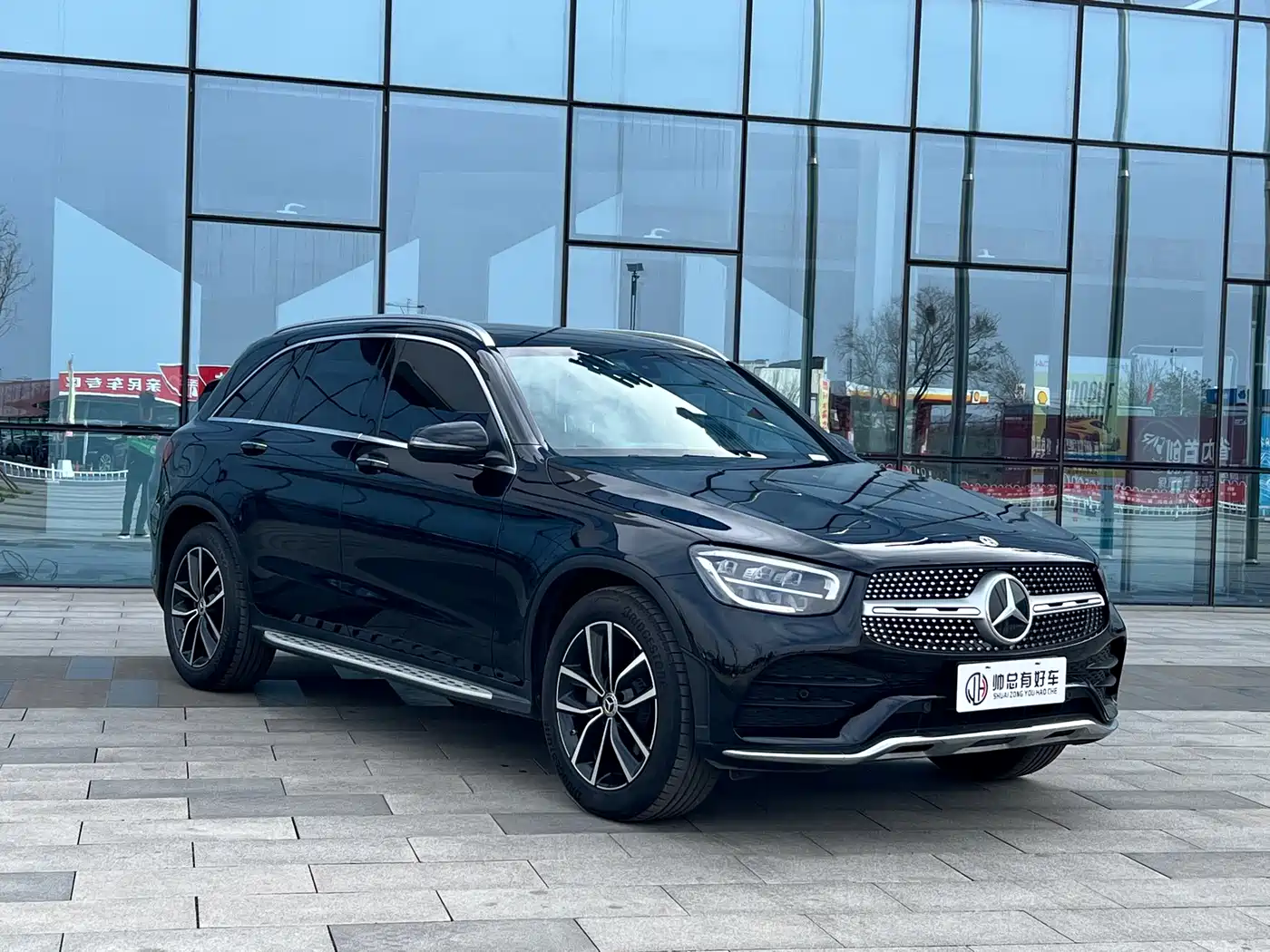 Mercedes-Benz GLC 2022 Facelift GLC 260 L 4MATIC Luxury Model фото 3