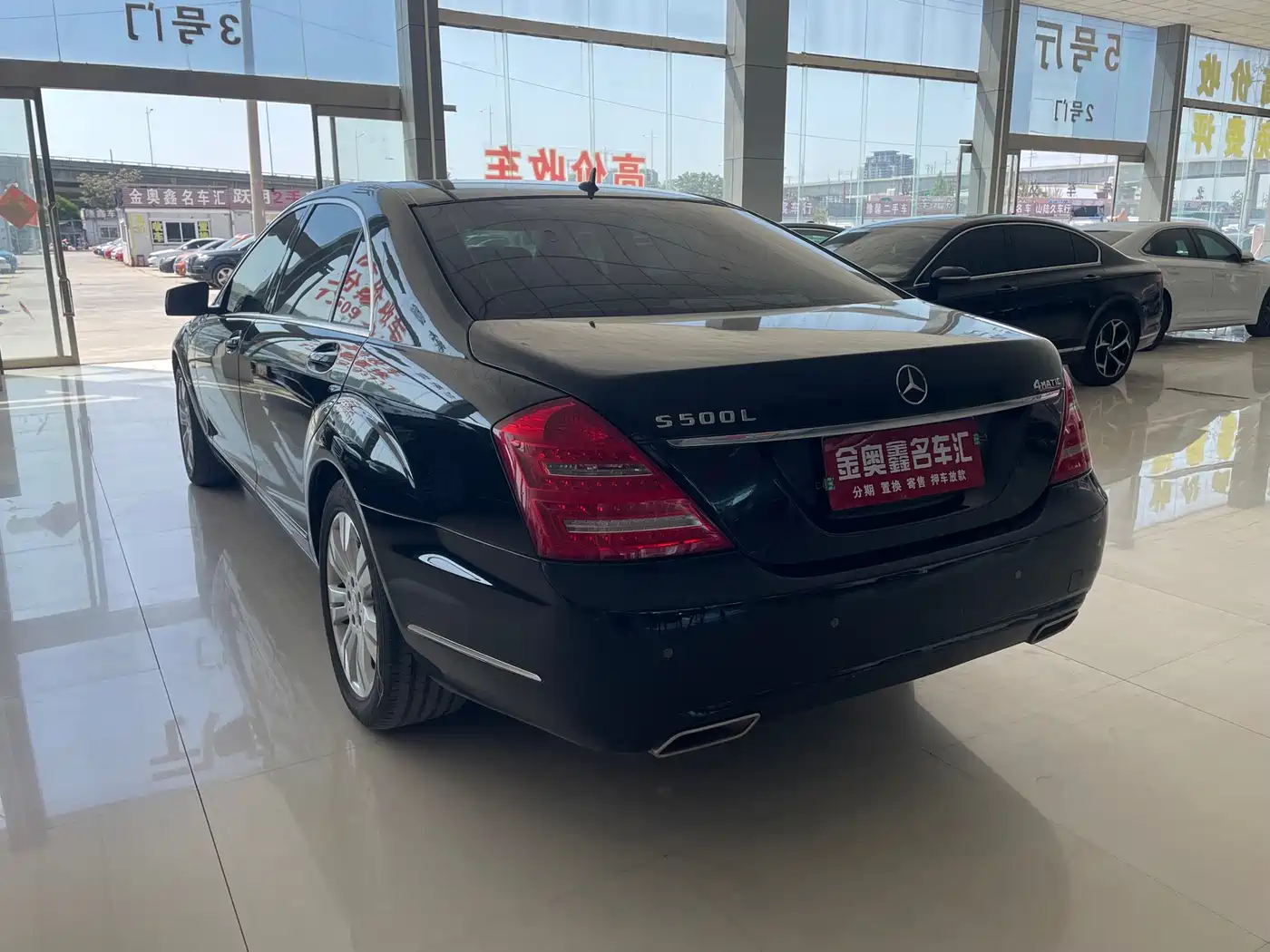 Mercedes-Benz S-Class 2012 S 300 L Business Grand Edition фото 13