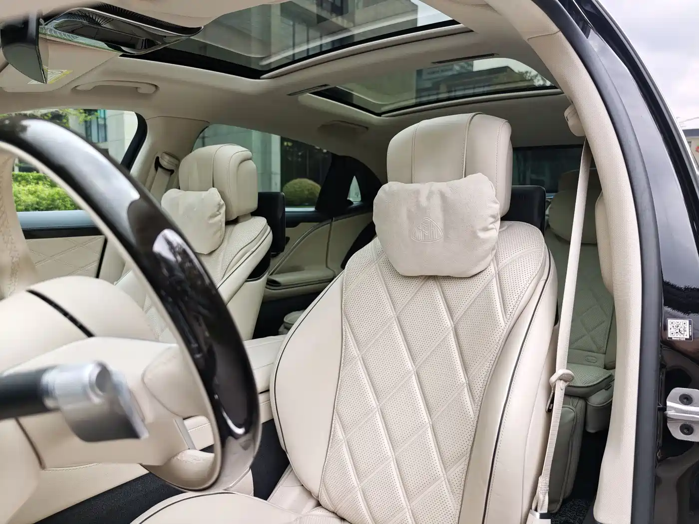 Mercedes-Benz Maybach S-Class 2025 Model S 480 4MATIC фото 30