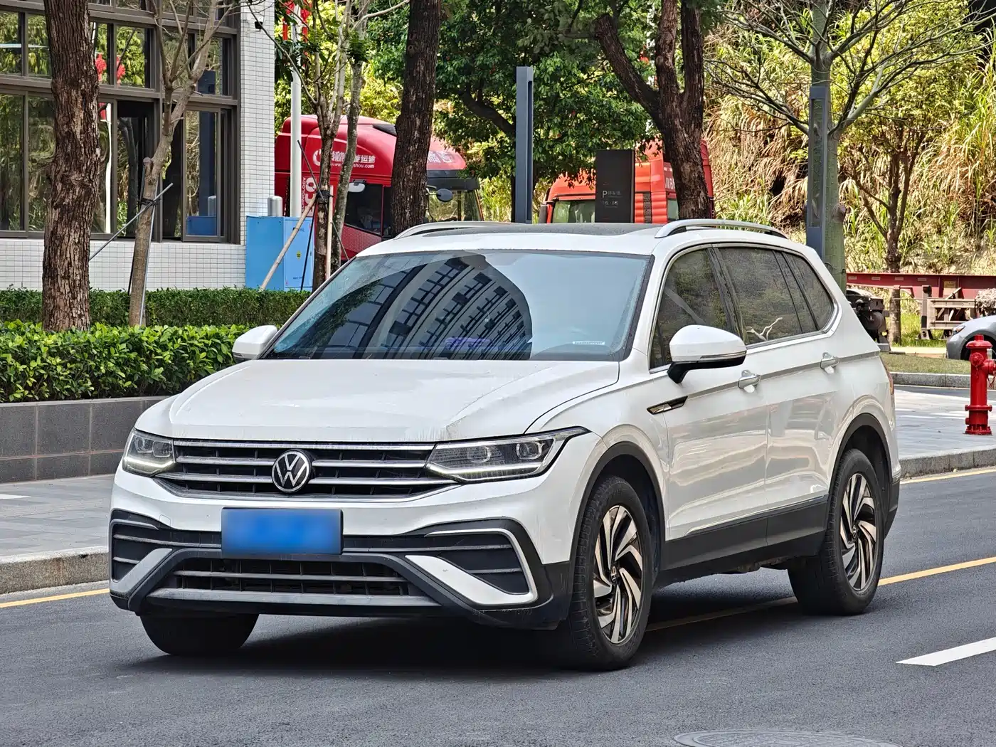 Volkswagen Tiguan L 2024 330TSI Automatic 2WD Intelligent Enjoyment Edition
