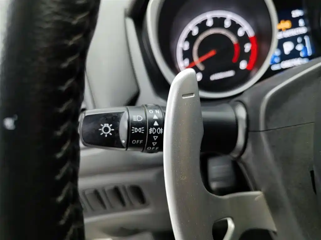 Mitsubishi ASX 2013 2.0L CVT 2WD Luxury фото 21
