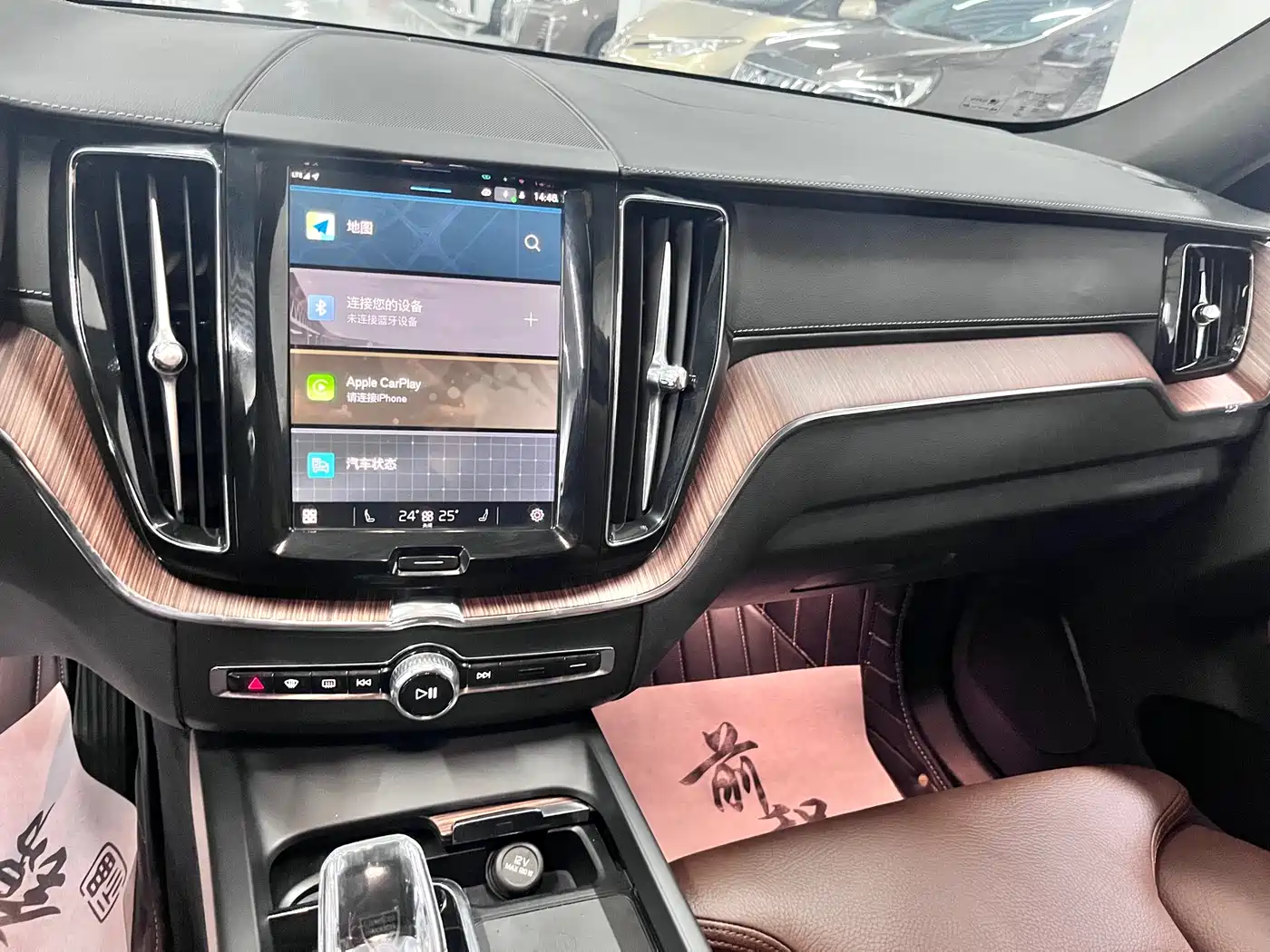 Volvo XC60 2025 B5 AWD Smart Elite Luxury Edition фото 8