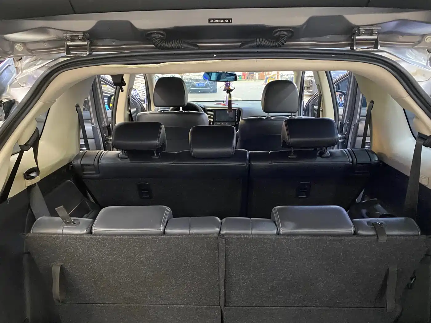 Mitsubishi Outlander 2019 2.0L 2WD Enjoy 7-Seater China VI фото 25