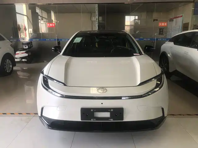 Toyota bZ5 2025 550 JOY