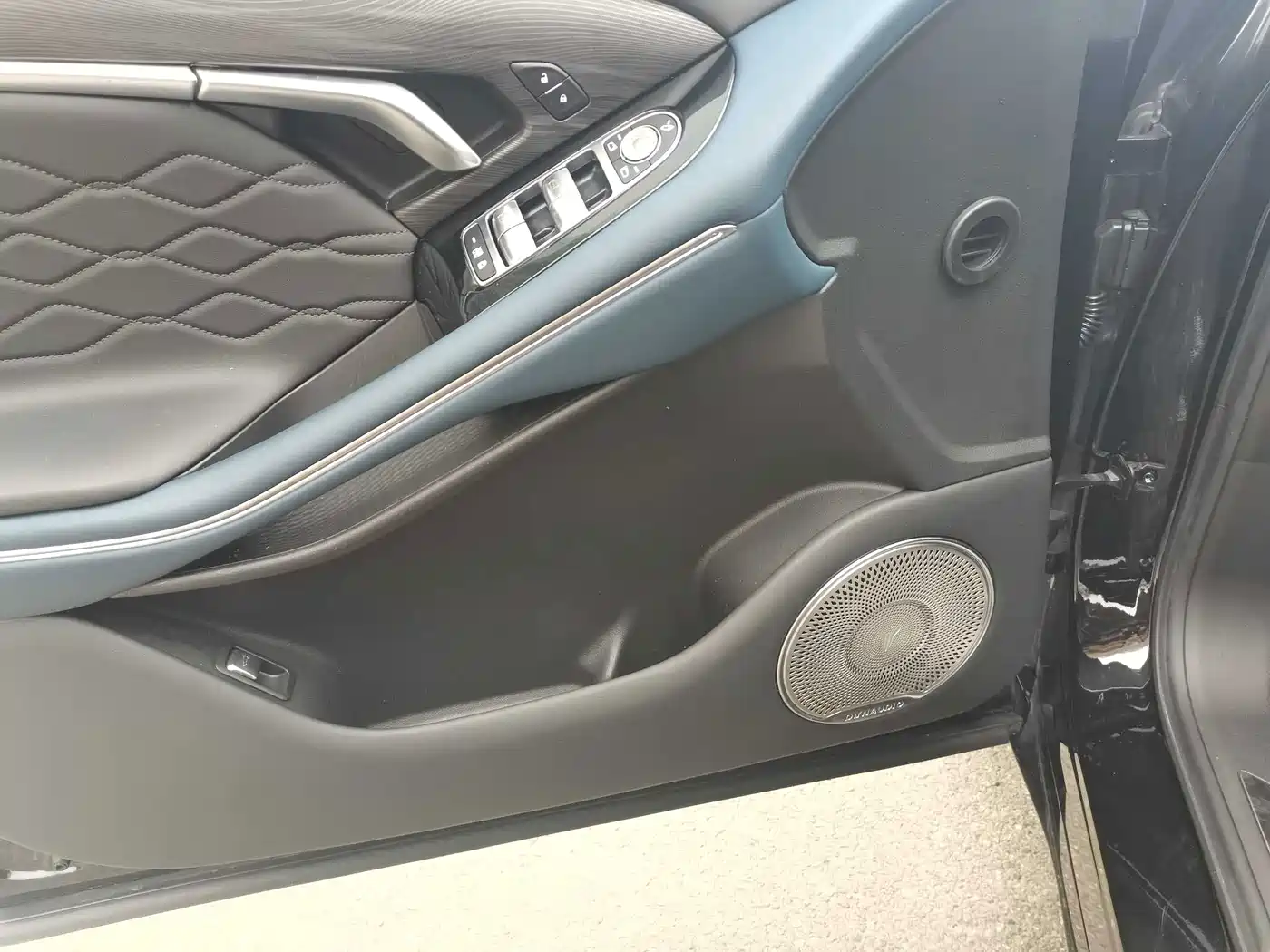 Voyah Free 2022 2021 AWD Standard Pure Electric Exclusive Luxury Package