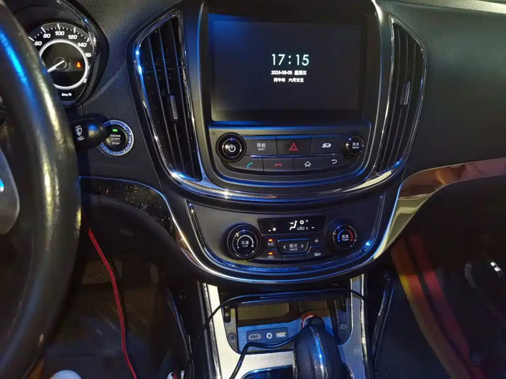 Baojun 560 2016 2016 1.8L iAMT Luxury