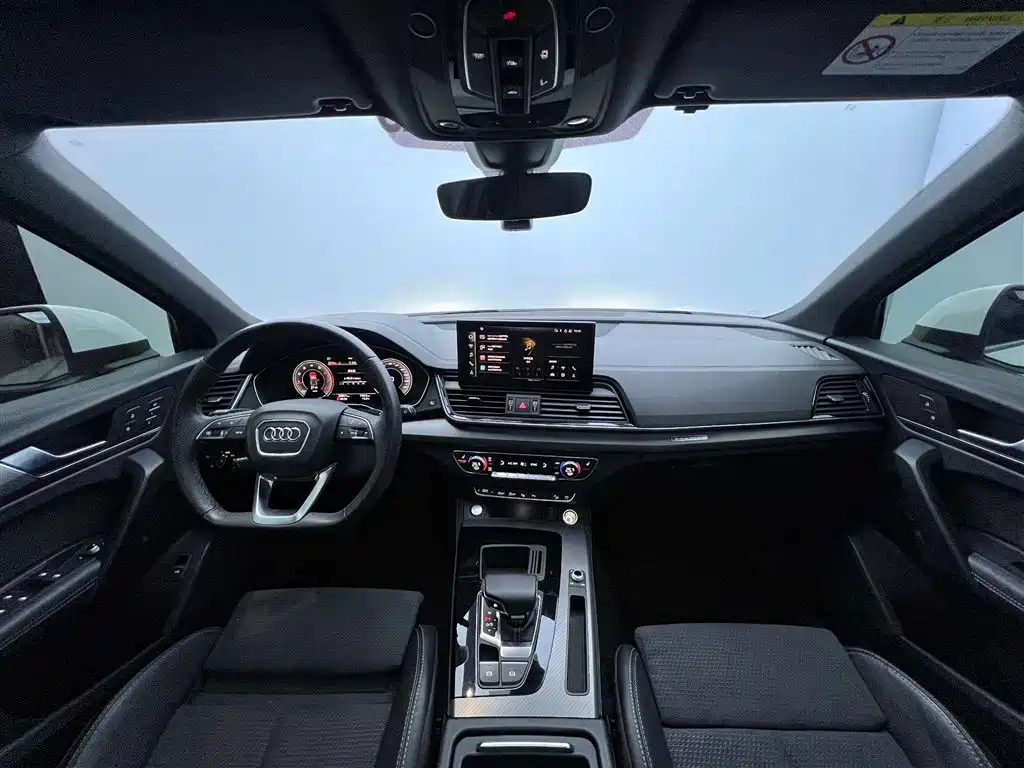 Audi Q5L Sportback 2022 40 TFSI Luxury фото 11