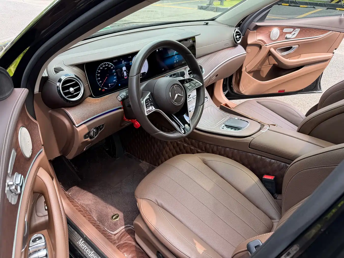 Mercedes-Benz E-Class 2023 E 300 L Luxury фото 9