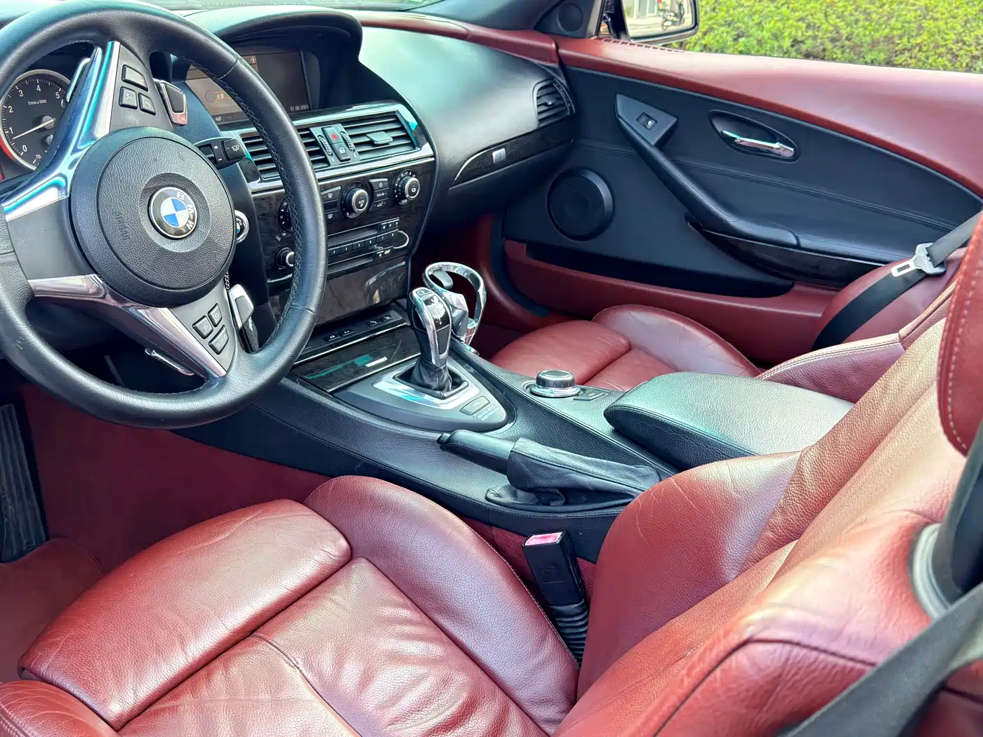 BMW 6 Series 2007 630i Convertible фото 18