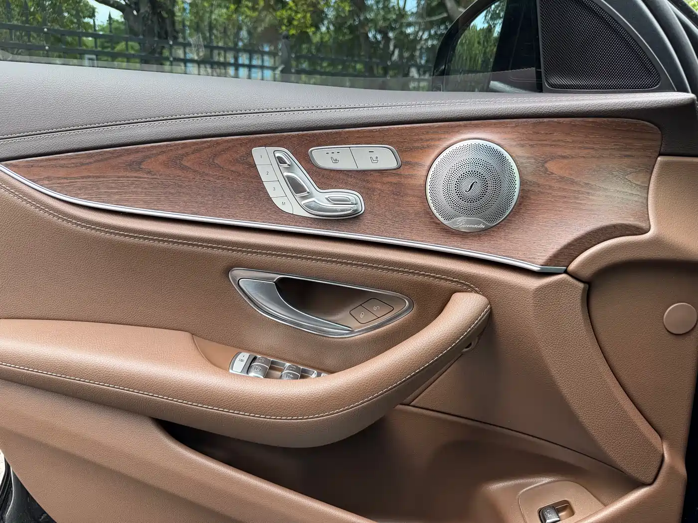 Mercedes-Benz E-Class 2023 E 300 L Luxury фото 14
