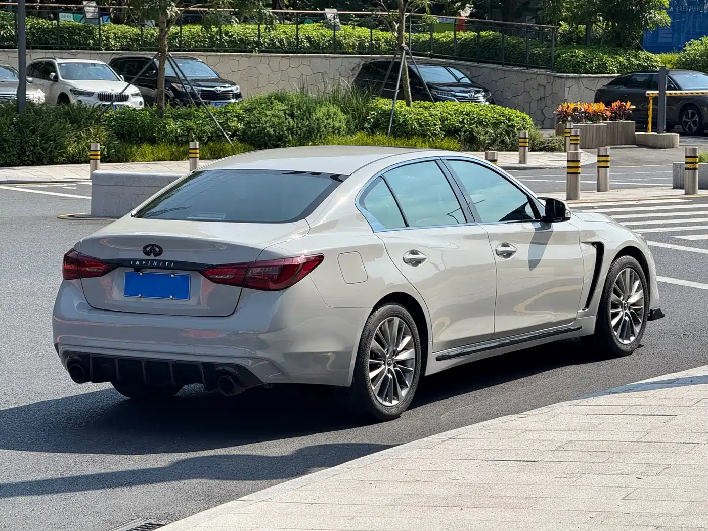 Infiniti Q50L 2018 2018 2.0T Leisure Edition China V