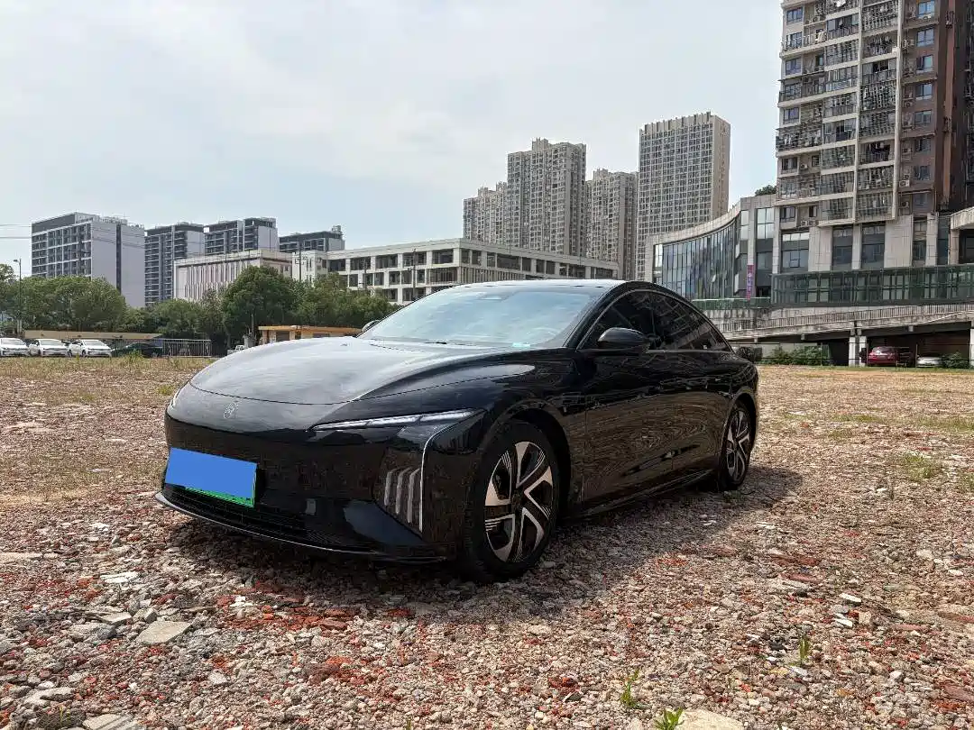 Dongfeng Fengxing Stellar S7 2025 235 Extended Range Luxury