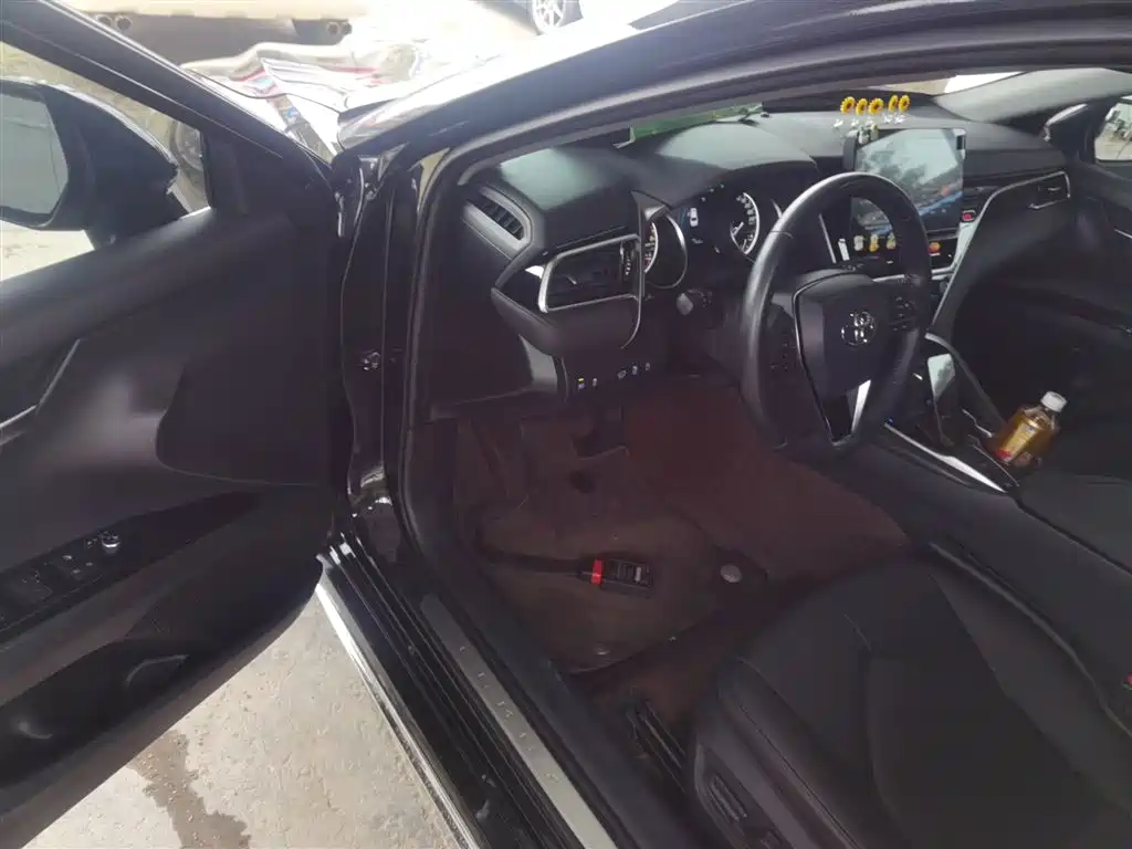 Toyota Camry 2023 2.0G Luxury Edition фото 12