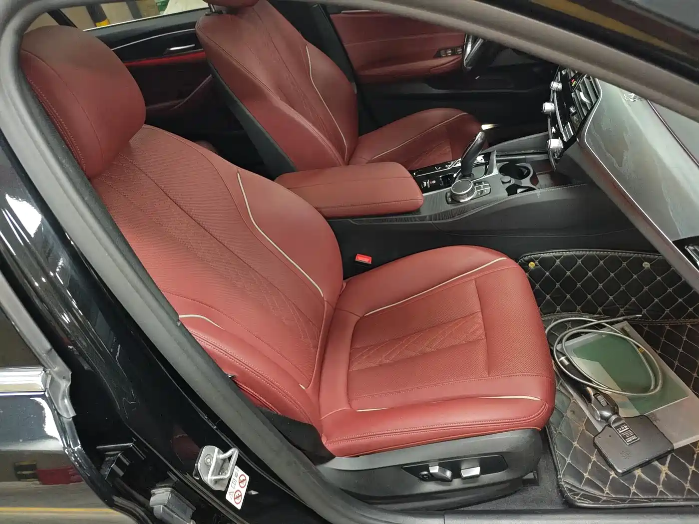 BMW 5 Series 2021 Facelift 530Li Leading M Sport Package фото 10