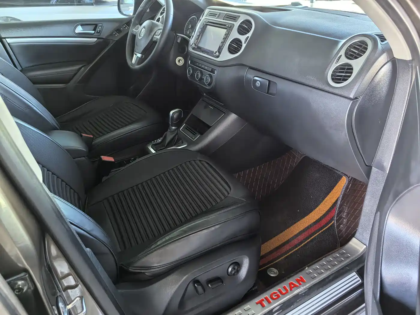 Volkswagen Tiguan 2015 1.8TSI Automatic 2WD Comfortline фото 12