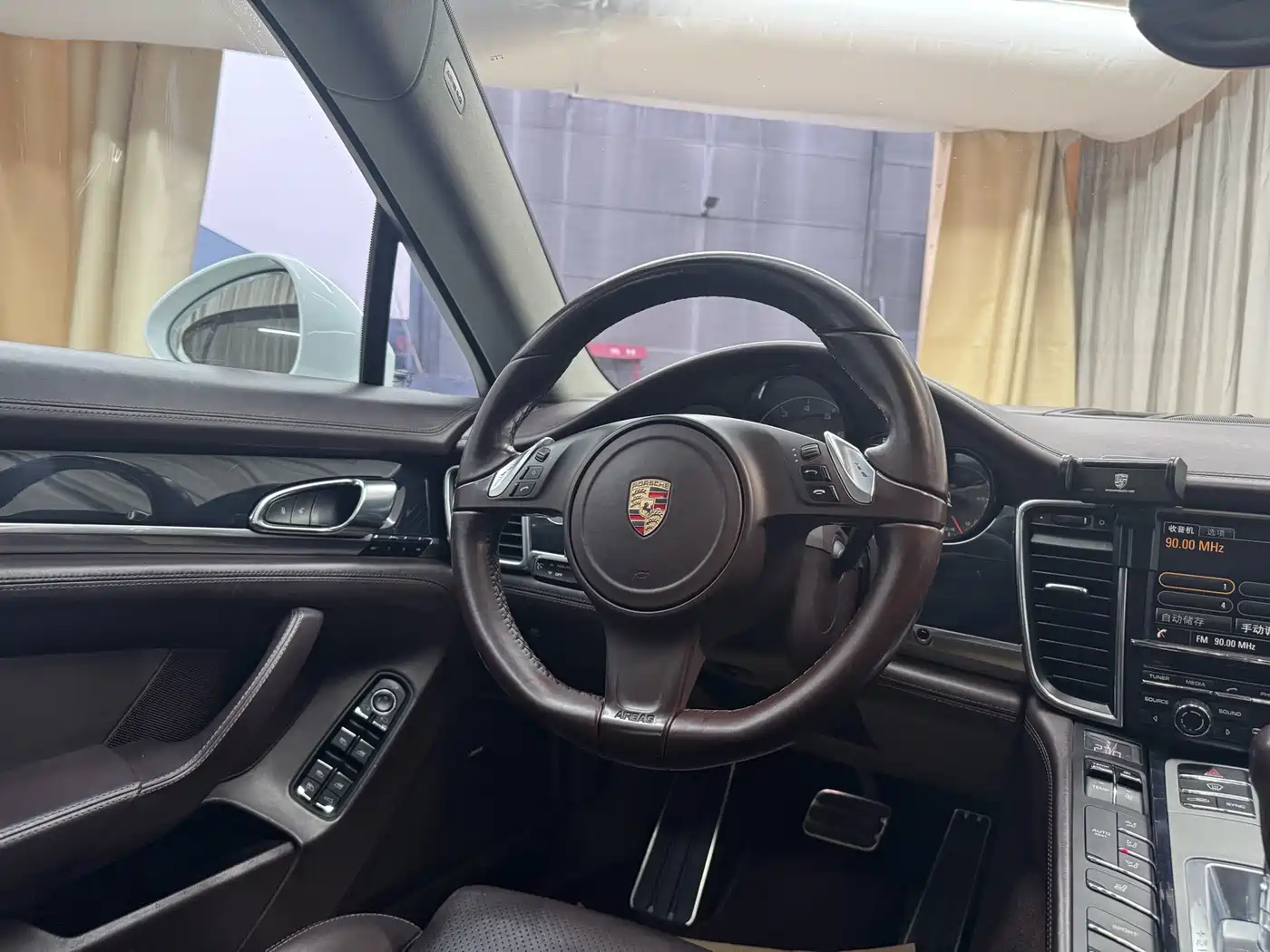 Porsche Panamera 2014 Panamera 4 3.0T фото 15