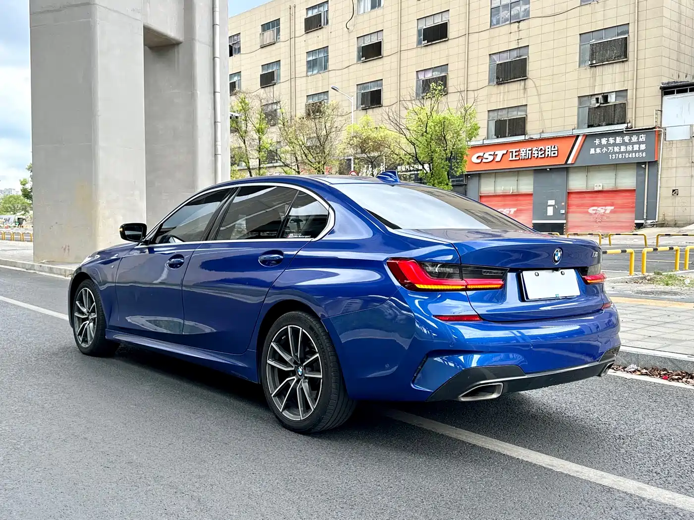 BMW 3 Series 2020 325Li M Sport Package фото 6