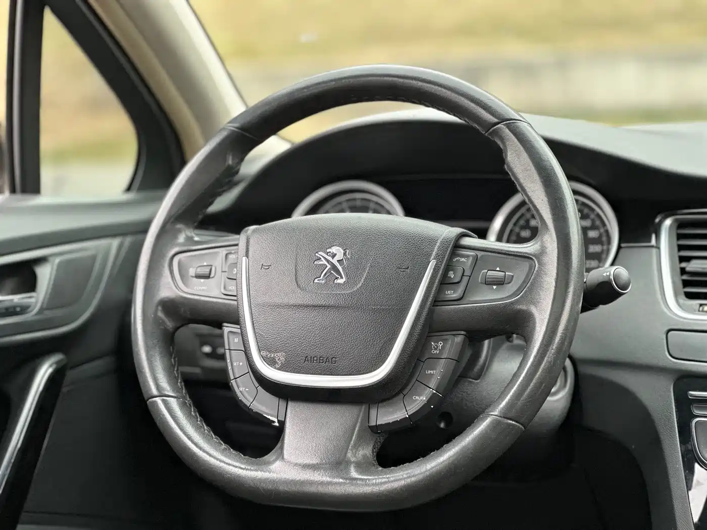 Peugeot 508 2013 2.3L Roland Garros Edition фото 32