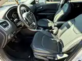 Фото 9 - Jeep Compass