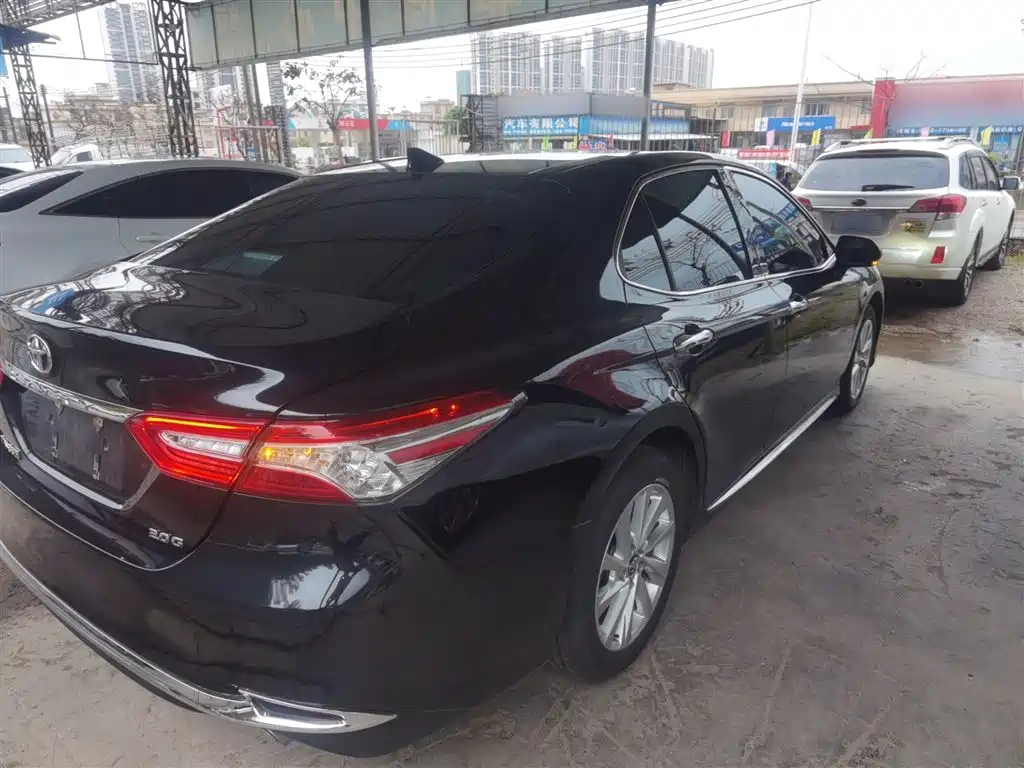 Toyota Camry 2023 2.0G Luxury Edition фото 5