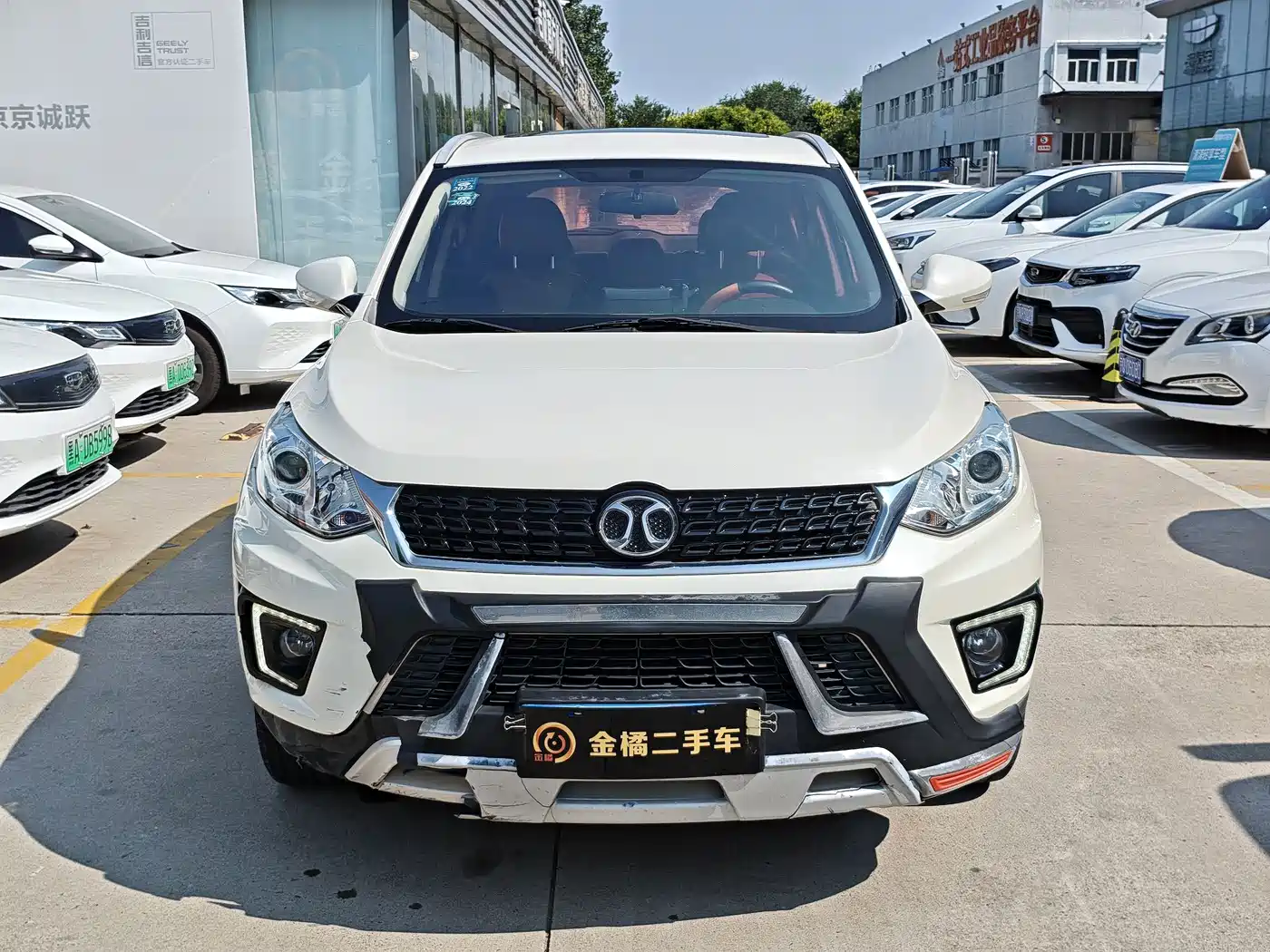 BAIC Senova X35 2018 2016 1.5L Automatic Luxury Edition