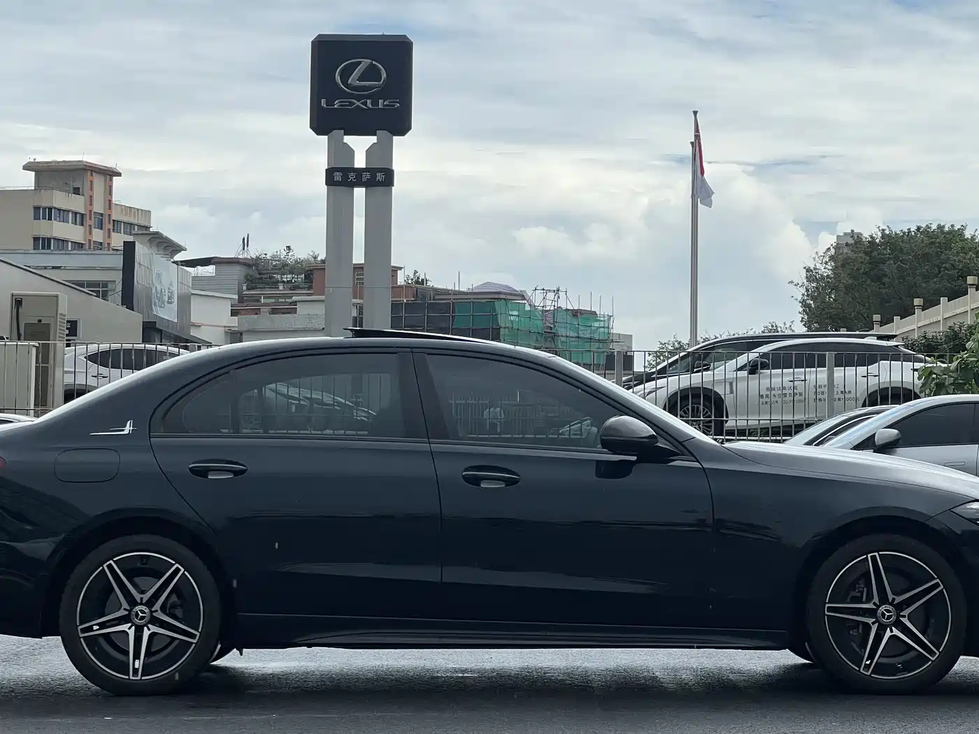 Mercedes-Benz C-Class 2023 C 260 L Night Edition Sport фото 16