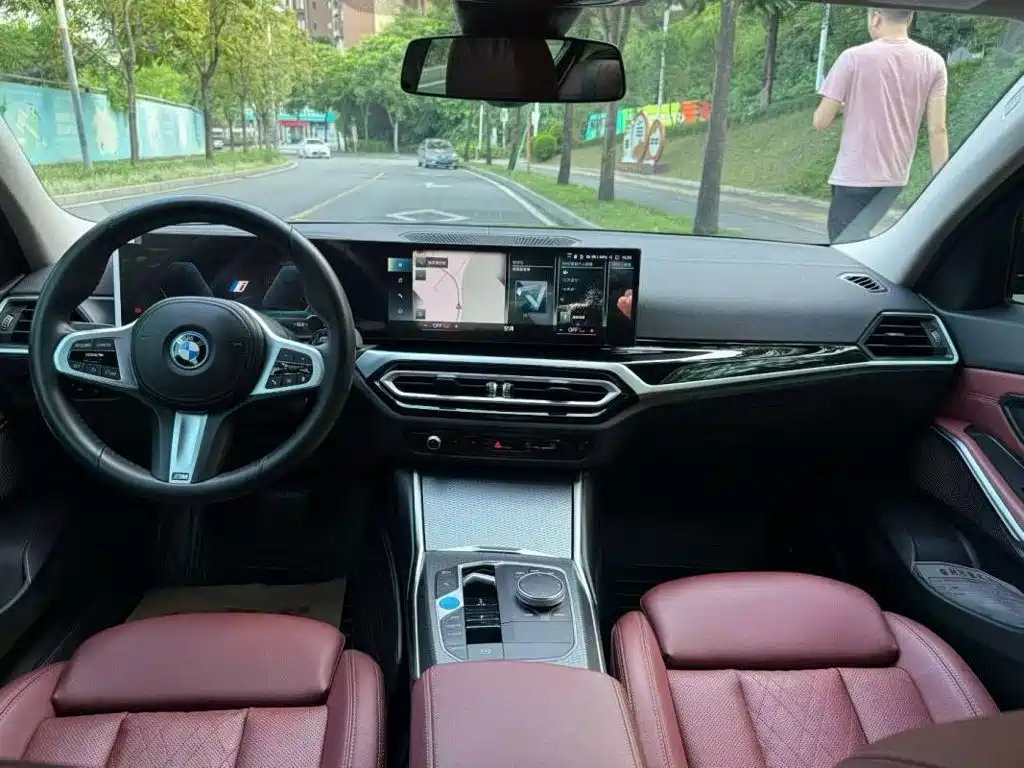 Photo 8 - BMW i3