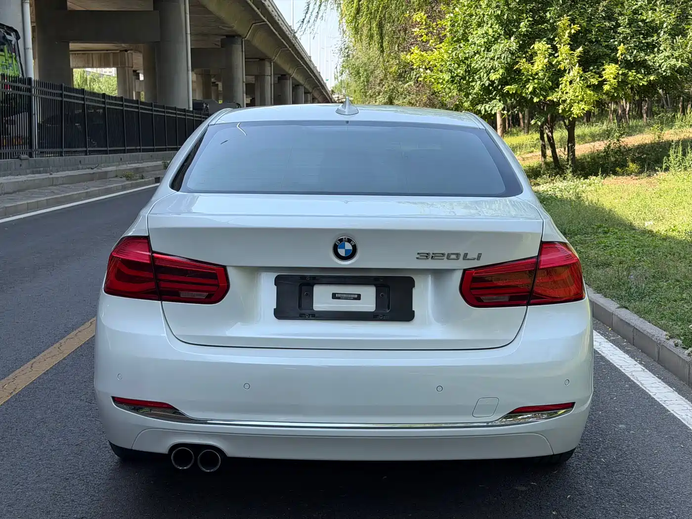 BMW 3 Series 2017 320Li Fashion фото 17