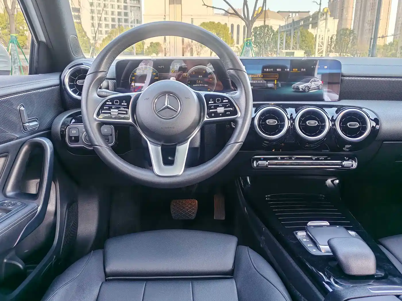 Mercedes-Benz A-Class 2021 A 200 L Sport Sedan Dynamic Type фото 16