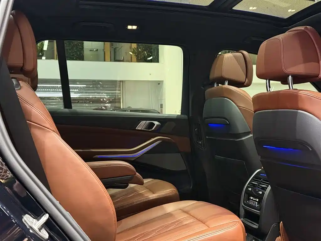 BMW X7 2021 Facelift xDrive40i Premium M Sport Package фото 18