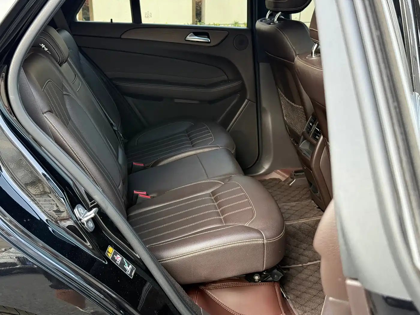 Mercedes-Benz GLE 2018 GLE 320 4MATIC Dynamic Ultimate Edition фото 18