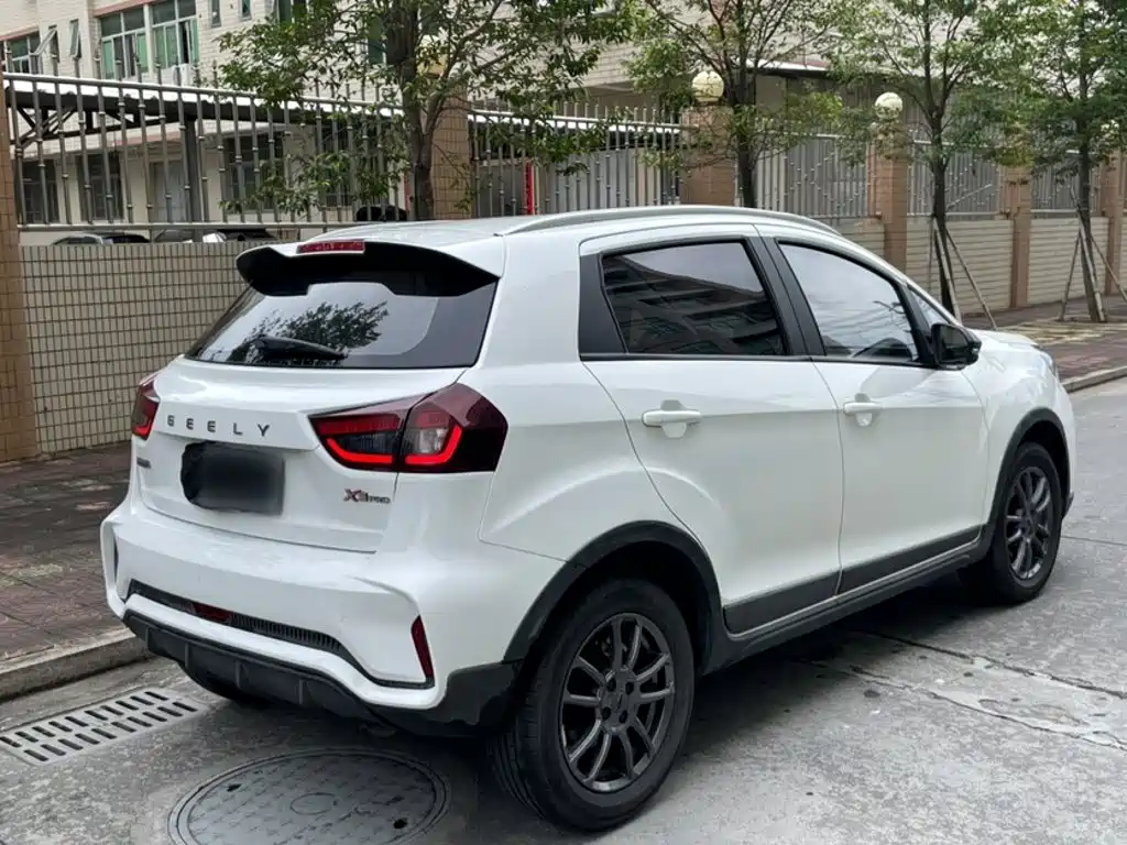 Geely Vision X3 2022 2021 PRO 1.5L CVT Premium