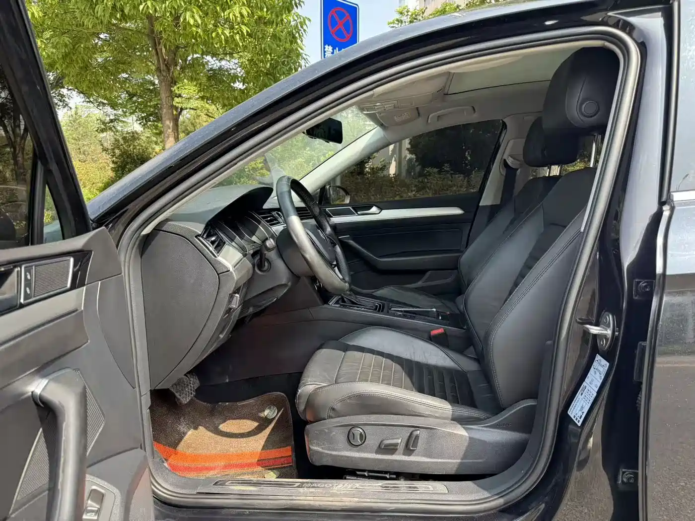 Volkswagen Magotan 2019 330TSI DSG Leading China VI фото 4