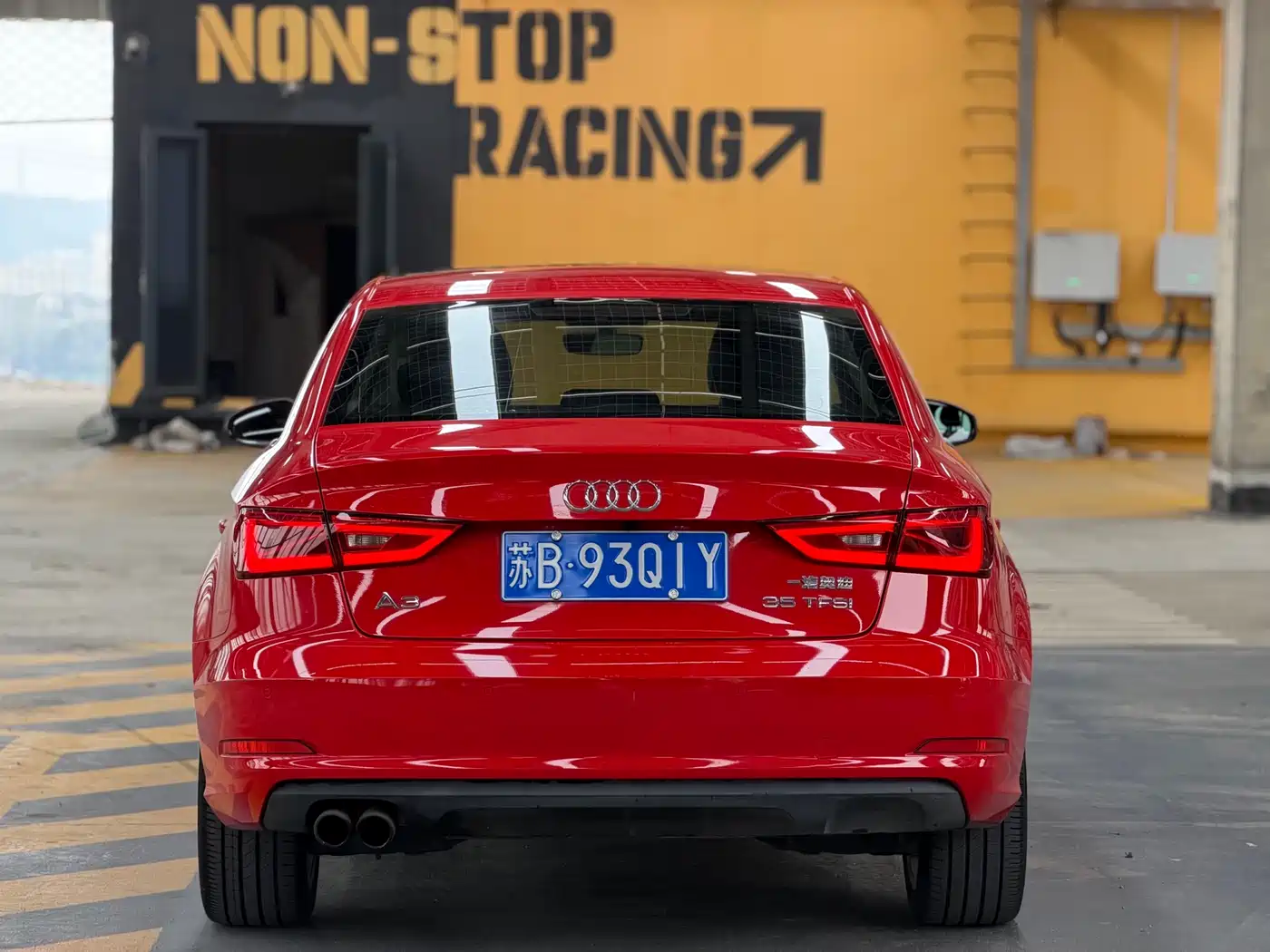 Audi A3 2016 Limousine 35 TFSI Leadership фото 5